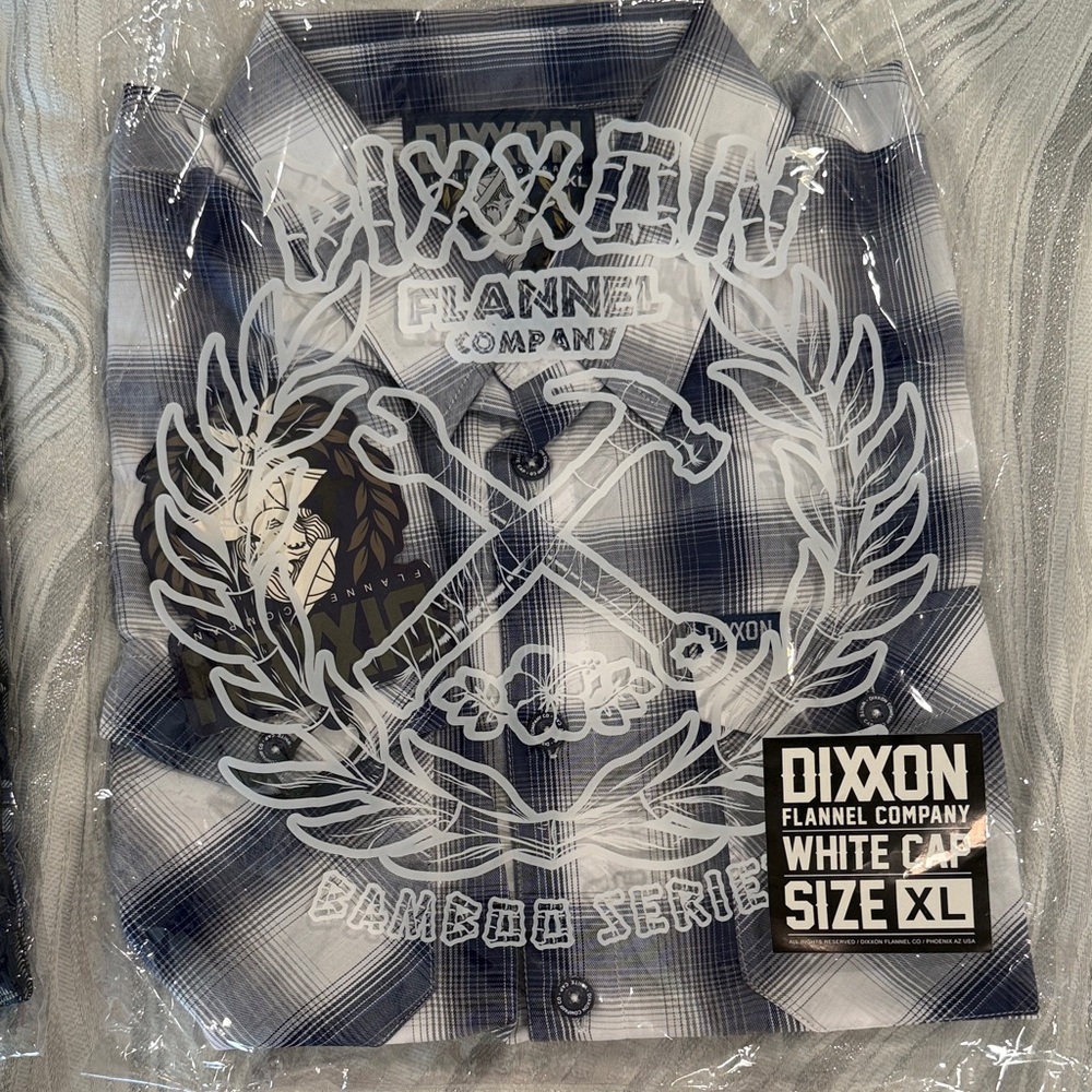 DIXXON Men's White Cap Bamboo Plaid Shirt
